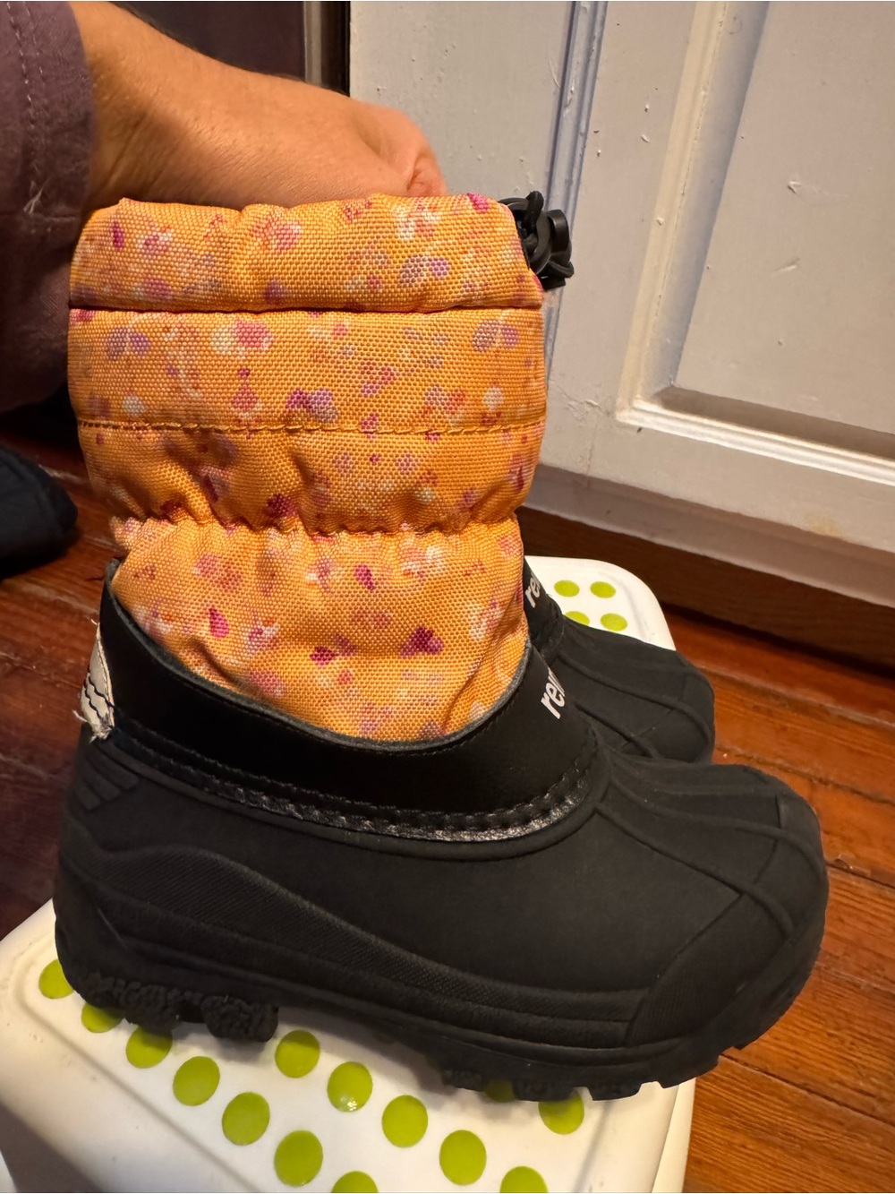 Reima Insulated Winter Boots in Orange Floral and Black